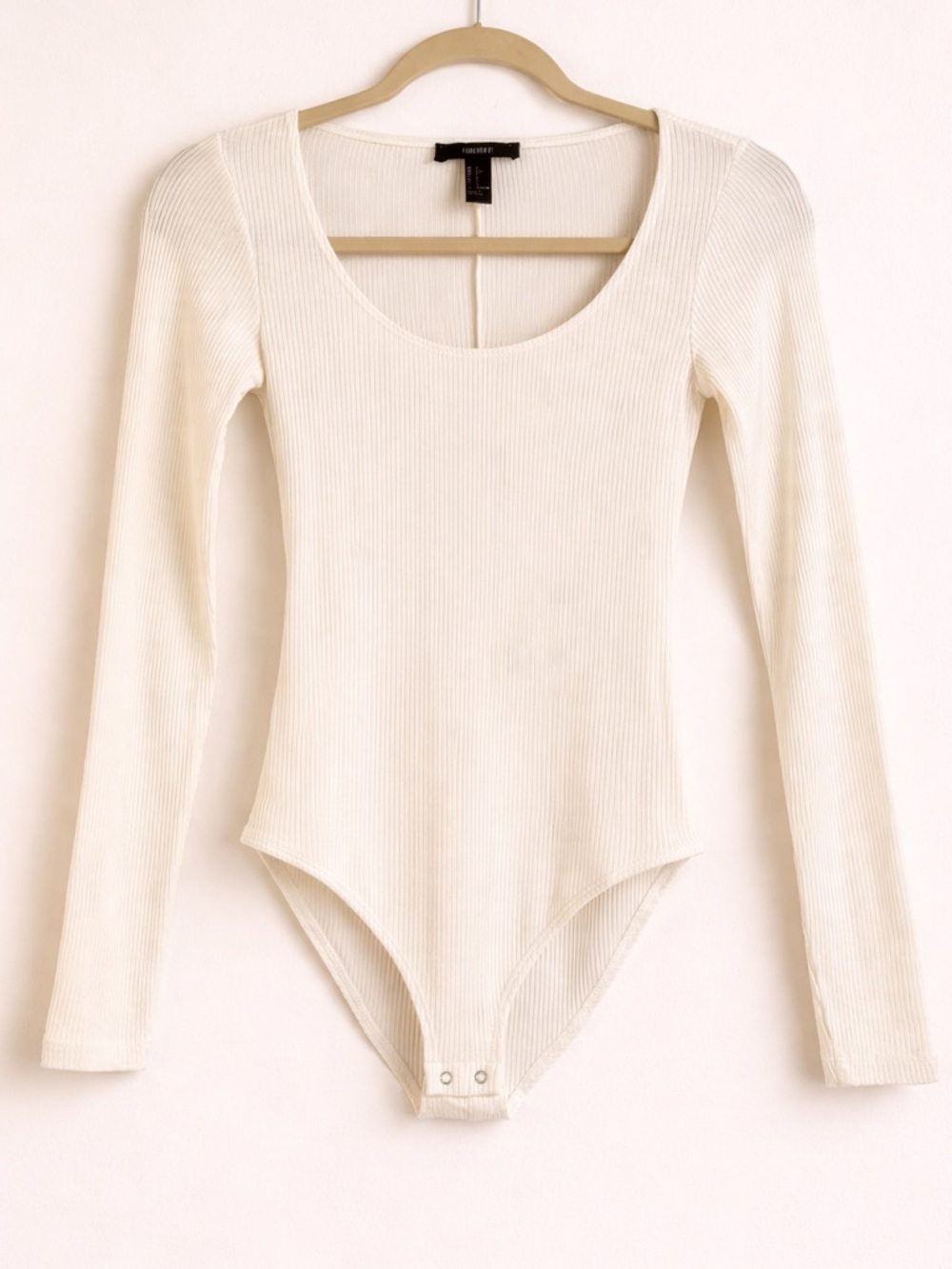Forever 21 Cream Ribbed Long Sleeve Bodysuit – Size Small